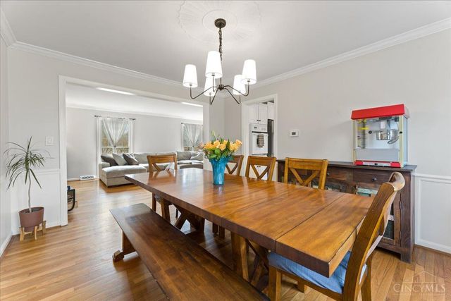 822 Stanton Avenue, Terrace Park, OH 45174