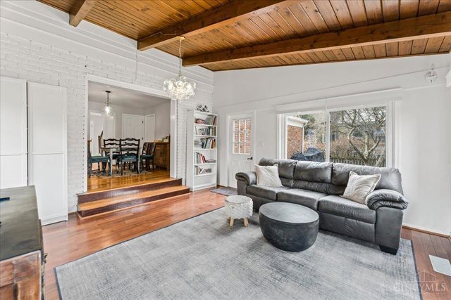 822 Stanton Avenue, Terrace Park, OH 45174