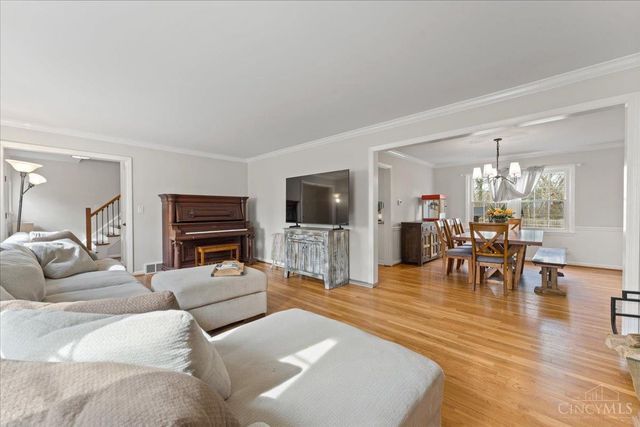 822 Stanton Avenue, Terrace Park, OH 45174