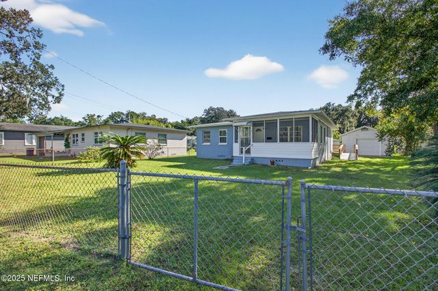1519 HICKMAN Road, Jacksonville, FL 32216