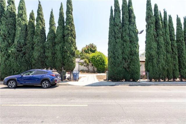 4615 Brunswick Avenue, Los Angeles, CA 90039