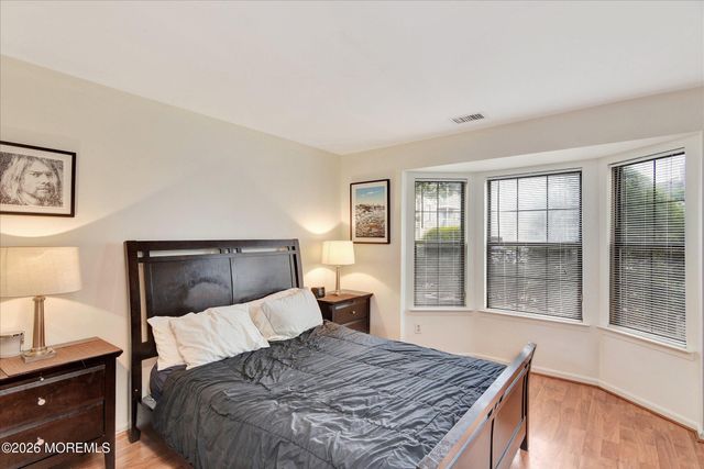 54 Lear Court, East Brunswick, NJ 08816