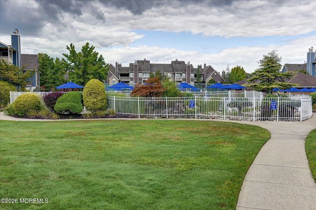 54 Lear Court, East Brunswick, NJ 08816