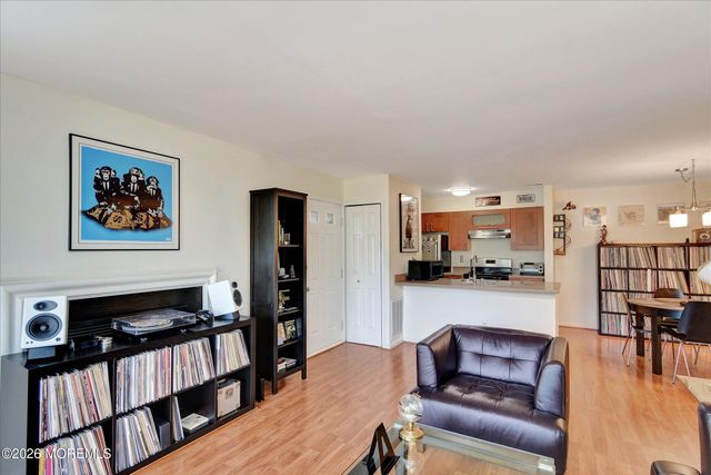 54 Lear Court, East Brunswick, NJ 08816