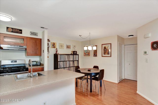 54 Lear Court, East Brunswick, NJ 08816