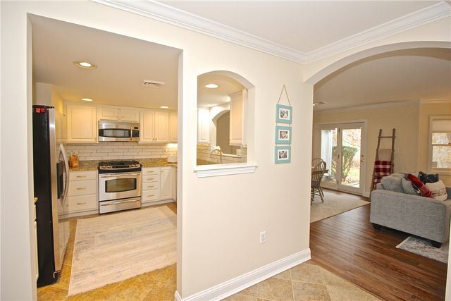 38 Lawton Brook Lane, Portsmouth, RI 02871