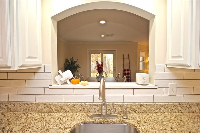 38 Lawton Brook Lane, Portsmouth, RI 02871