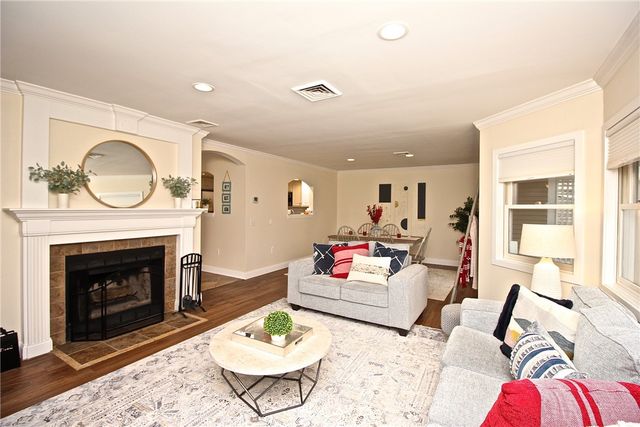 38 Lawton Brook Lane, Portsmouth, RI 02871