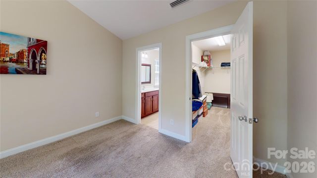 10731 Forest Drive, Matthews, NC 28105