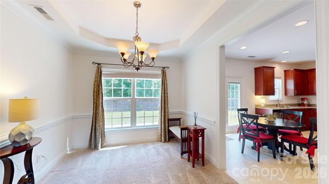 10731 Forest Drive, Matthews, NC 28105