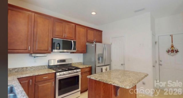 10731 Forest Drive, Matthews, NC 28105