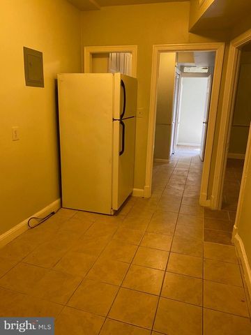 1235 HOLBROOK TER NE, Washington, DC 20002