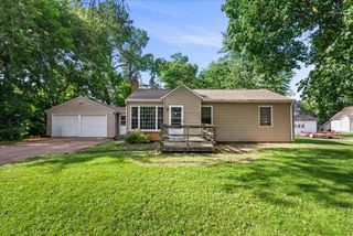 315 W 21st Street, Cedar Falls, IA 50613