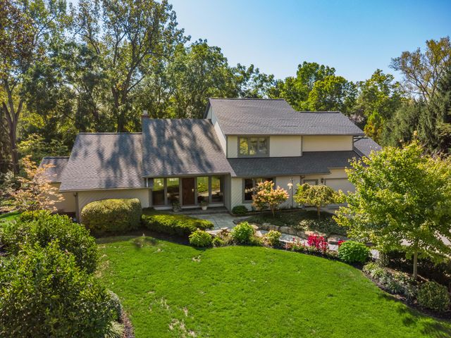 1109 Millcreek Lane, Upper Arlington, OH 43220