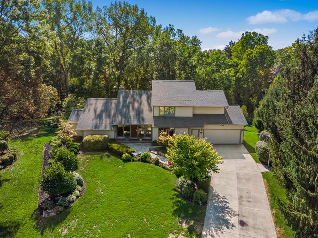 1109 Millcreek Lane, Upper Arlington, OH 43220