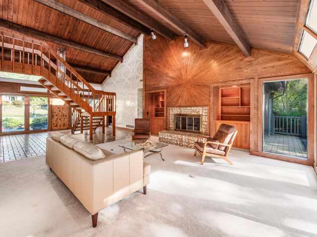 1109 Millcreek Lane, Upper Arlington, OH 43220