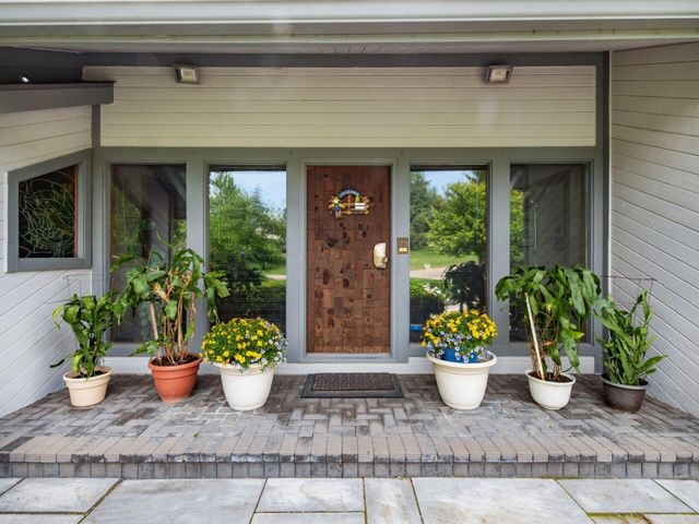 1109 Millcreek Lane, Upper Arlington, OH 43220