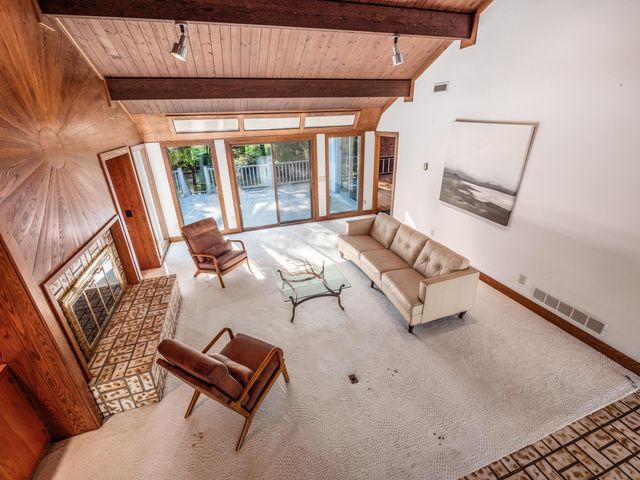 1109 Millcreek Lane, Upper Arlington, OH 43220