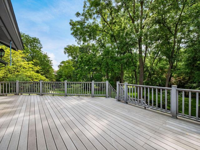 1109 Millcreek Lane, Upper Arlington, OH 43220