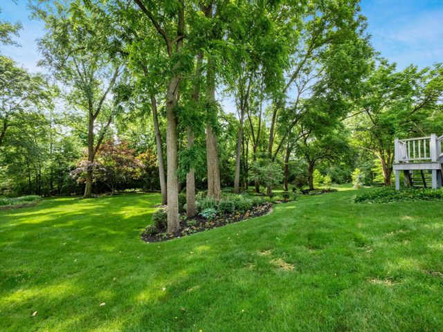 1109 Millcreek Lane, Upper Arlington, OH 43220