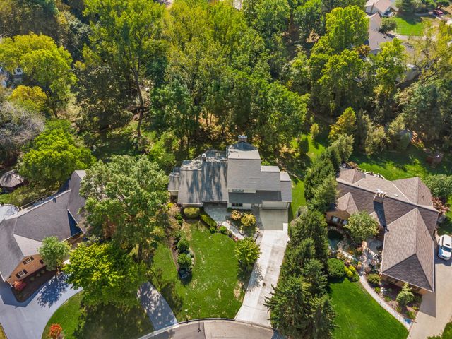 1109 Millcreek Lane, Upper Arlington, OH 43220