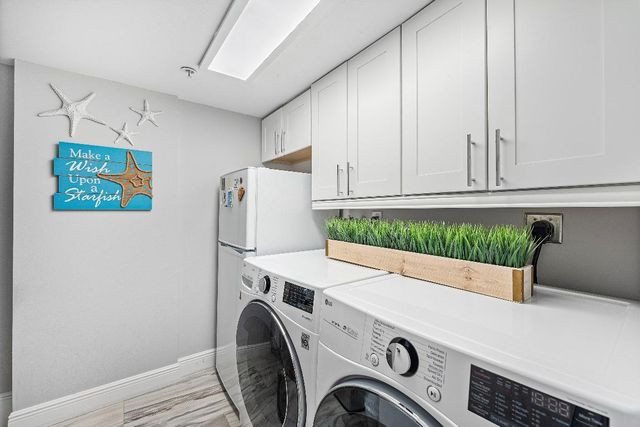 5280 N Ocean Drive 1e, Singer Island, FL 33404