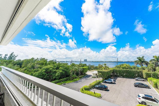 5280 N Ocean Drive 1e, Singer Island, FL 33404