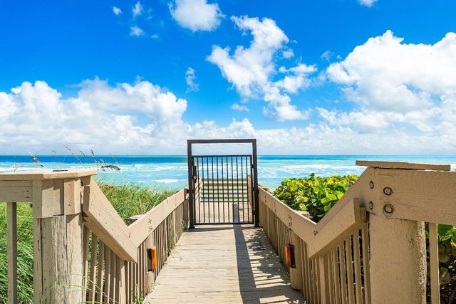 5280 N Ocean Drive 1e, Singer Island, FL 33404