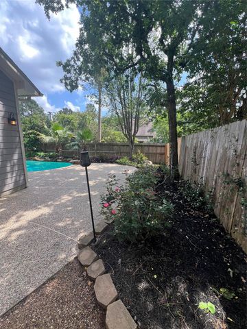 26 Merit Woods Place, The Woodlands, TX 77382