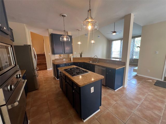 26 Merit Woods Place, The Woodlands, TX 77382