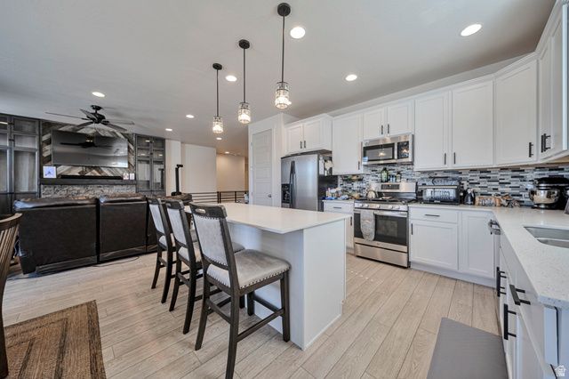5647 KESTREL LN, Stansbury Park, UT 84074