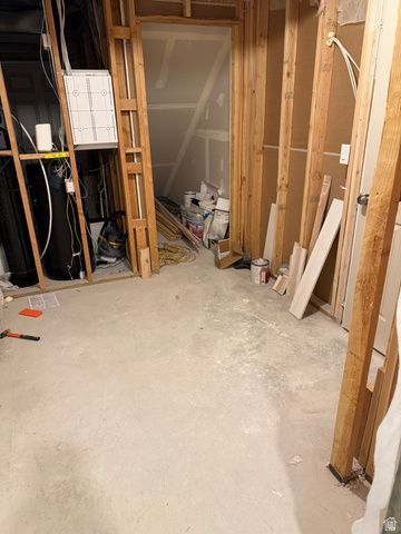 5647 KESTREL LN, Stansbury Park, UT 84074