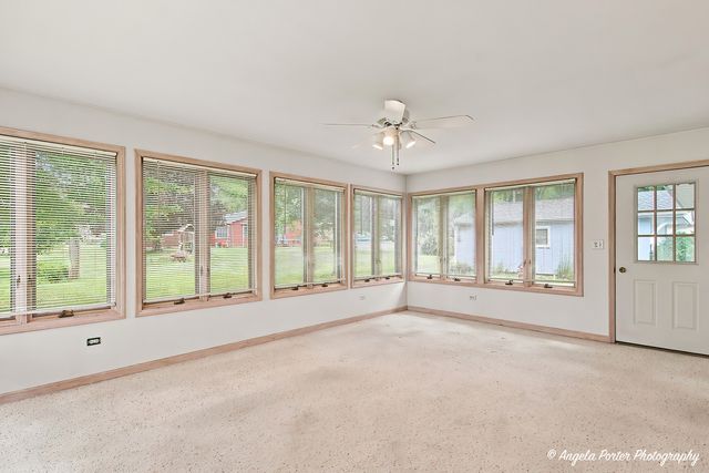 303 N Green Street, Mchenry, IL 60050