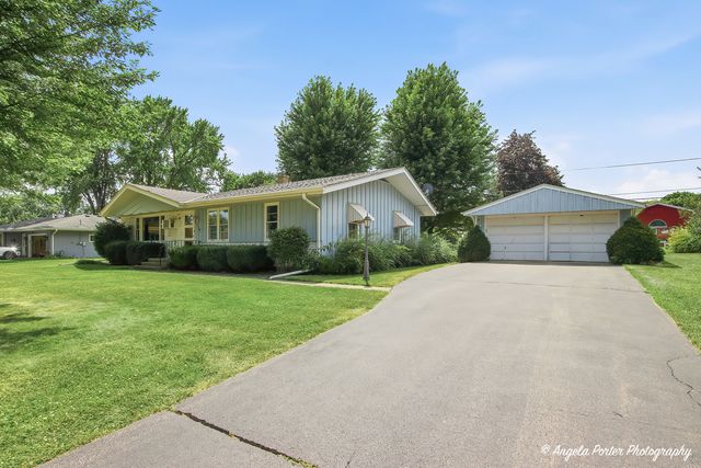 303 N Green Street, Mchenry, IL 60050