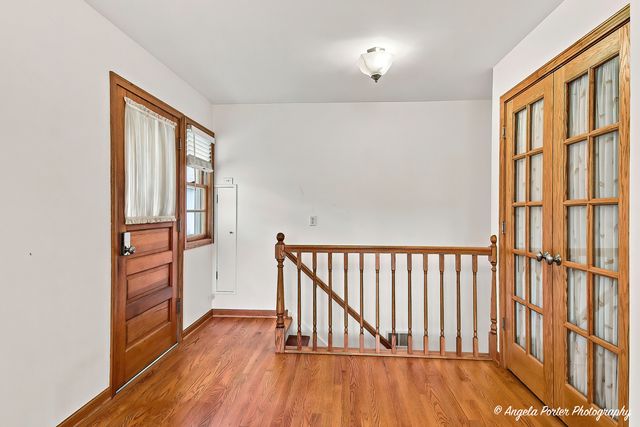303 N Green Street, Mchenry, IL 60050