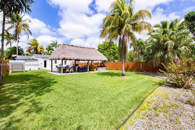 6530 SW 43rd St, Miami, FL 33155