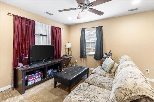 6980 Laverne Drive S, Mobile, AL 36618