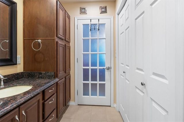 6980 Laverne Drive S, Mobile, AL 36618