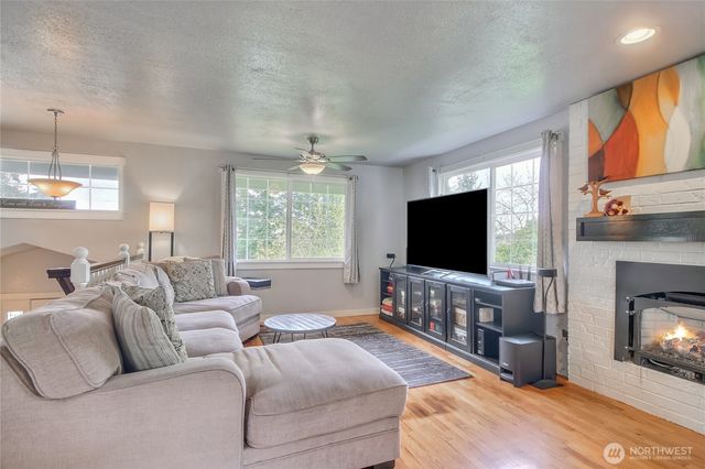 7417 S Prospect Street, Tacoma, WA 98409