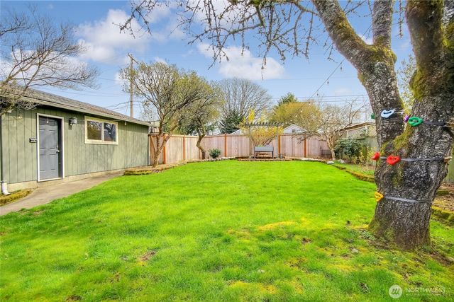 7417 S Prospect Street, Tacoma, WA 98409