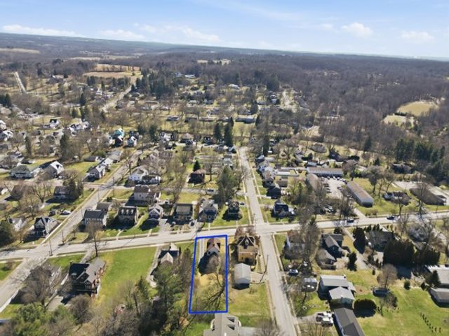 436 W Neshannock Avenue, New Wilmington Boro, PA 16142