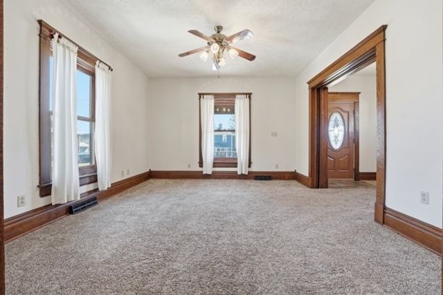 436 W Neshannock Avenue, New Wilmington Boro, PA 16142