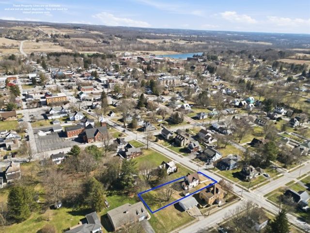 436 W Neshannock Avenue, New Wilmington Boro, PA 16142