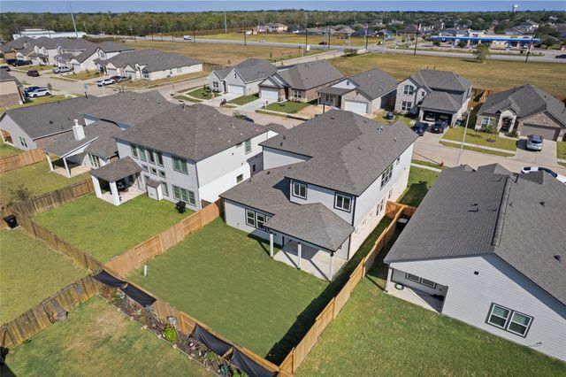 5318 Latigo Court, Alvin, TX 77511