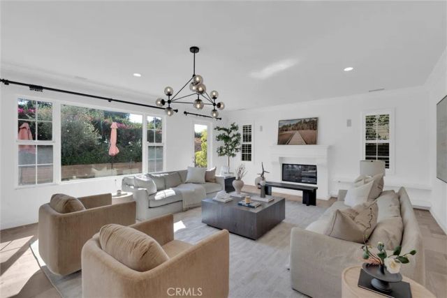 510 E. Viewcrest, Azusa, CA 91702