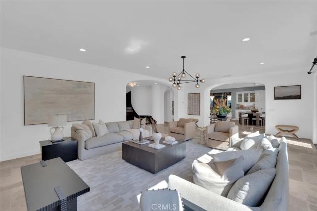 510 E. Viewcrest, Azusa, CA 91702