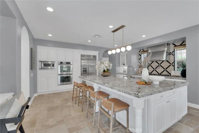 510 E. Viewcrest, Azusa, CA 91702