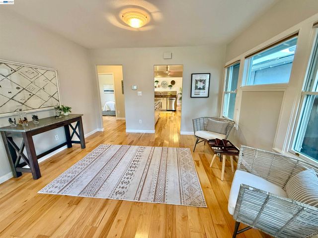 980 Victoria Ave, San Leandro, CA 94577