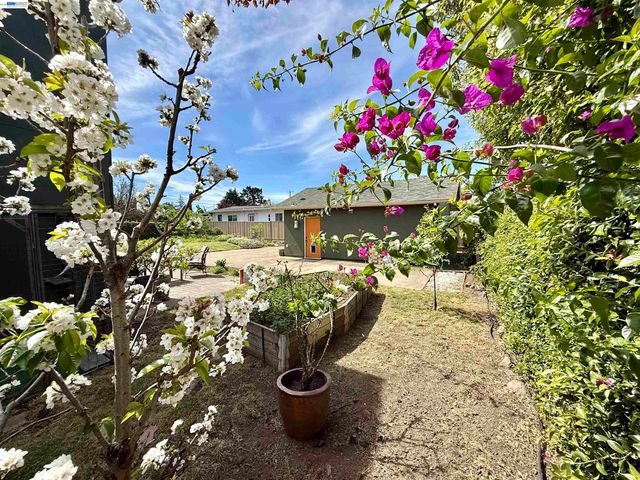 980 Victoria Ave, San Leandro, CA 94577