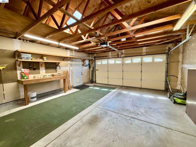 980 Victoria Ave, San Leandro, CA 94577